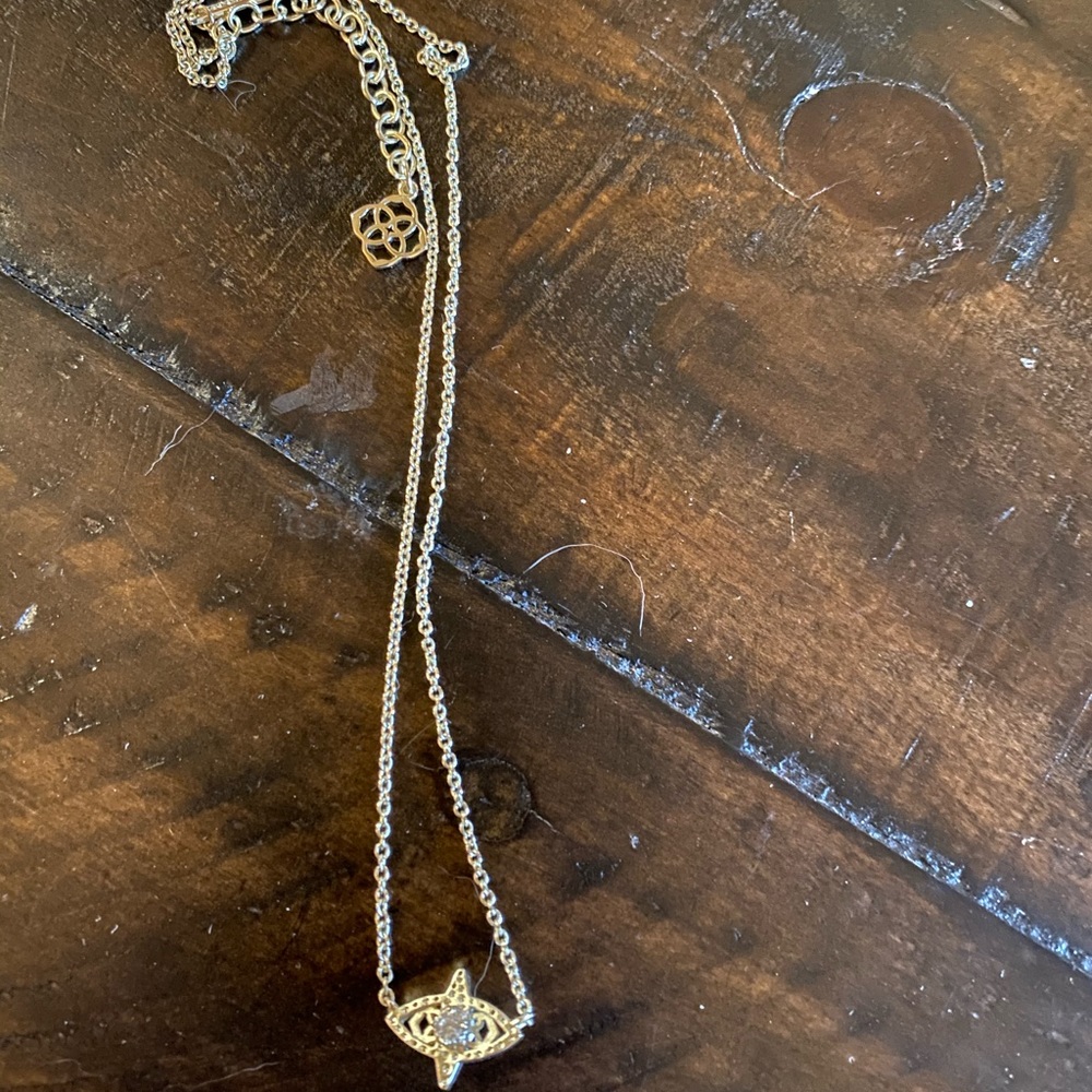 Gold Kendra Scott necklace